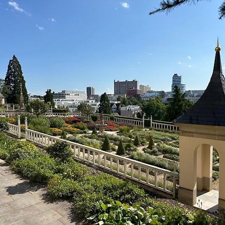 Apartment Im Herzen Der Altstadt - Leonberg Naehe Stuttgart Bagian luar foto