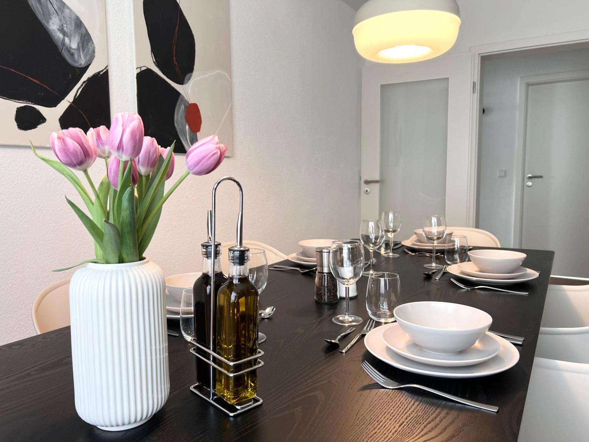 Apartment Im Herzen Der Altstadt - Leonberg Naehe Stuttgart Bagian luar foto