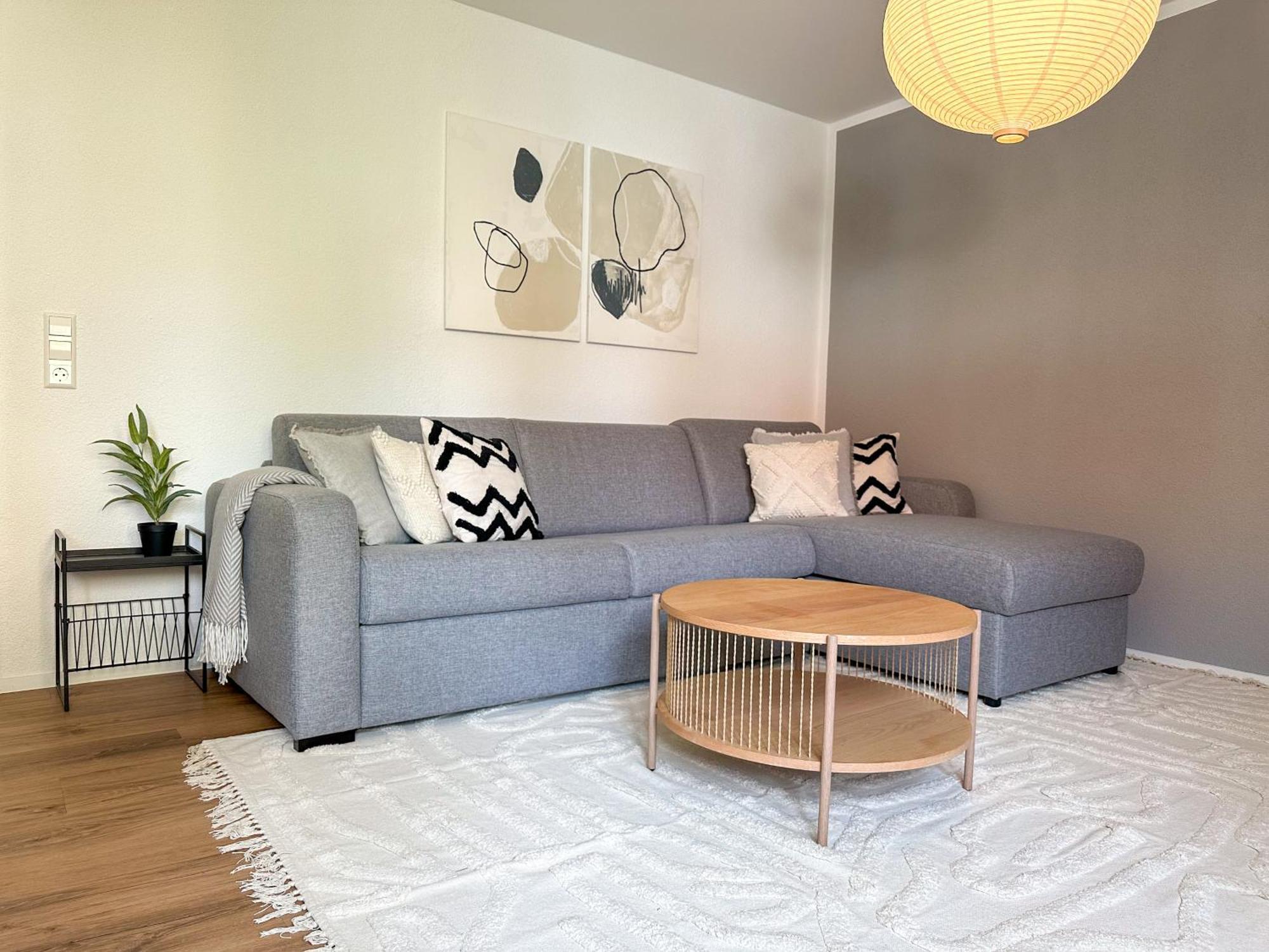 Apartment Im Herzen Der Altstadt - Leonberg Naehe Stuttgart Bagian luar foto